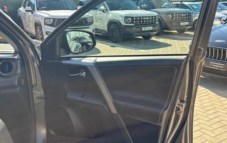 Toyota RAV4, 2019 год, 2 900 000 рублей, 9 фотография