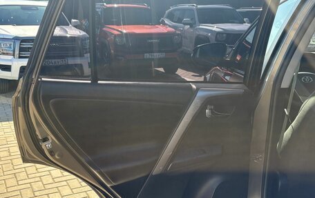 Toyota RAV4, 2019 год, 2 900 000 рублей, 13 фотография