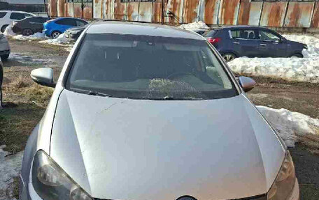 Volkswagen Golf VI, 2011 год, 450 000 рублей, 3 фотография