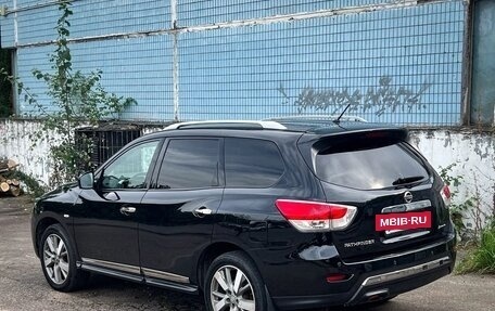 Nissan Pathfinder, 2015 год, 1 630 000 рублей, 4 фотография