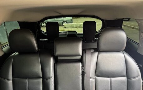 Nissan Pathfinder, 2015 год, 1 630 000 рублей, 12 фотография