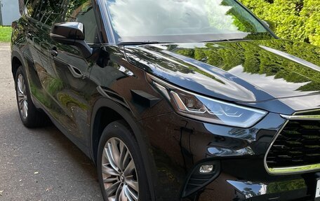 Toyota Highlander, 2025 год, 5 300 000 рублей, 2 фотография