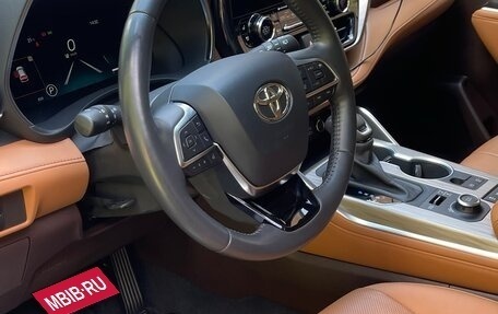 Toyota Highlander, 2025 год, 5 300 000 рублей, 7 фотография