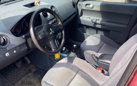 Mitsubishi Colt VI рестайлинг, 2005 год, 150 000 рублей, 10 фотография
