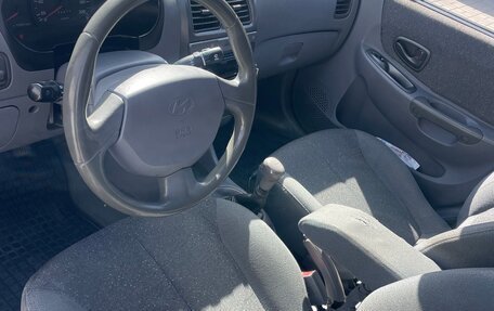 Hyundai Accent II, 2008 год, 290 000 рублей, 6 фотография