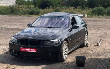 BMW 3 серия, 2009 год, 700 000 рублей, 1 фотография