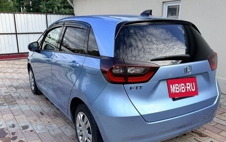 Honda Fit, 2020 год, 1 250 000 рублей, 6 фотография