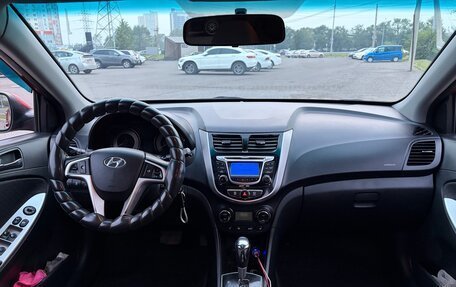 Hyundai Solaris II рестайлинг, 2012 год, 900 000 рублей, 7 фотография
