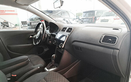 Volkswagen Polo VI (EU Market), 2019 год, 1 250 000 рублей, 11 фотография