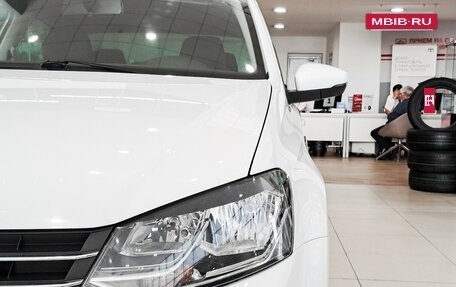 Volkswagen Polo VI (EU Market), 2019 год, 1 250 000 рублей, 17 фотография