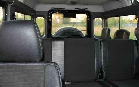 Land Rover Defender I, 2004 год, 2 950 000 рублей, 9 фотография