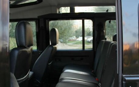 Land Rover Defender I, 2004 год, 2 950 000 рублей, 16 фотография