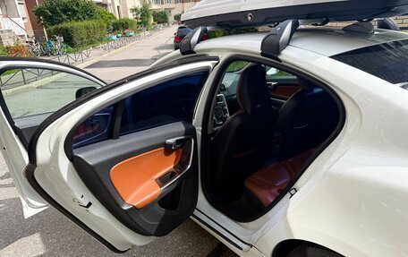 Volvo S60 III, 2011 год, 1 400 000 рублей, 6 фотография