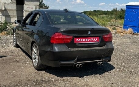 BMW 3 серия, 2009 год, 700 000 рублей, 3 фотография