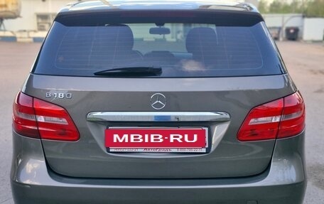 Mercedes-Benz B-Класс, 2013 год, 930 000 рублей, 4 фотография