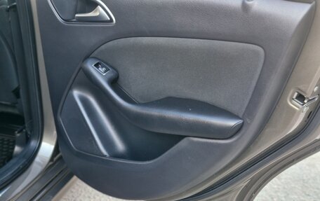 Mercedes-Benz B-Класс, 2013 год, 930 000 рублей, 14 фотография