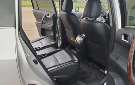Toyota Highlander III, 2011 год, 1 920 000 рублей, 9 фотография