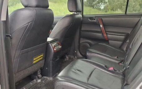 Toyota Highlander III, 2011 год, 1 920 000 рублей, 12 фотография