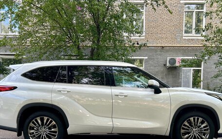 Toyota Highlander, 2025 год, 4 990 000 рублей, 11 фотография
