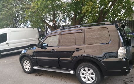 Mitsubishi Pajero IV, 2012 год, 2 150 000 рублей, 2 фотография