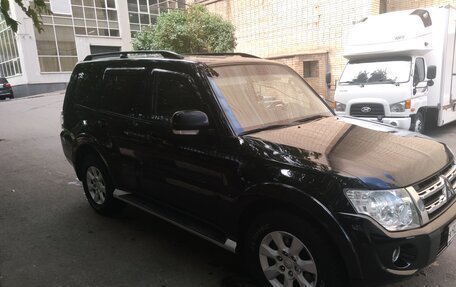 Mitsubishi Pajero IV, 2012 год, 2 150 000 рублей, 3 фотография