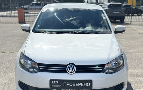 Volkswagen Polo VI (EU Market), 2014 год, 995 000 рублей, 2 фотография