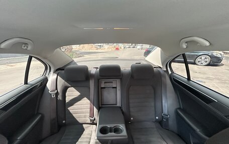 Volkswagen Jetta VI, 2016 год, 1 360 000 рублей, 12 фотография