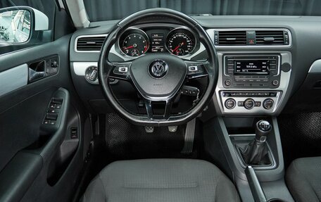 Volkswagen Jetta VI, 2017 год, 1 197 000 рублей, 8 фотография