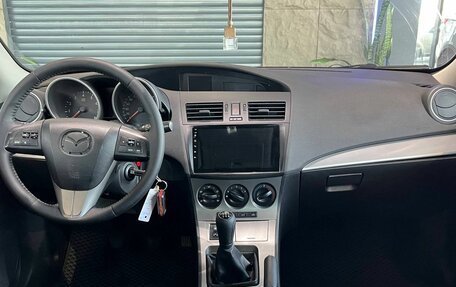 Mazda 3, 2011 год, 630 000 рублей, 18 фотография