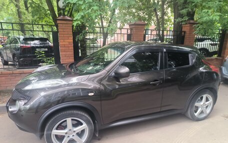 Nissan Juke II, 2013 год, 1 050 000 рублей, 2 фотография