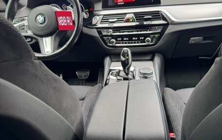 BMW 5 серия, 2018 год, 3 850 000 рублей, 1 фотография