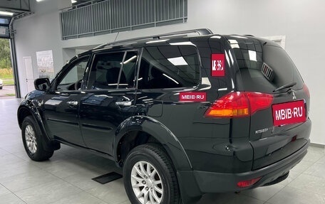 Mitsubishi Pajero Sport II рестайлинг, 2011 год, 1 790 000 рублей, 7 фотография
