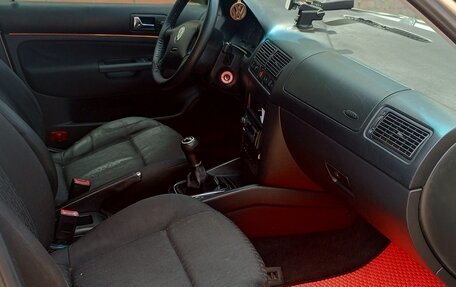 Volkswagen Golf IV, 2002 год, 220 000 рублей, 10 фотография