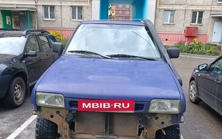 Nissan Terrano II рестайлинг, 1995 год, 400 000 рублей, 4 фотография