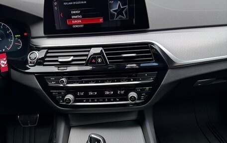 BMW 5 серия, 2018 год, 3 850 000 рублей, 10 фотография