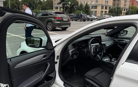 BMW 5 серия, 2018 год, 3 850 000 рублей, 19 фотография