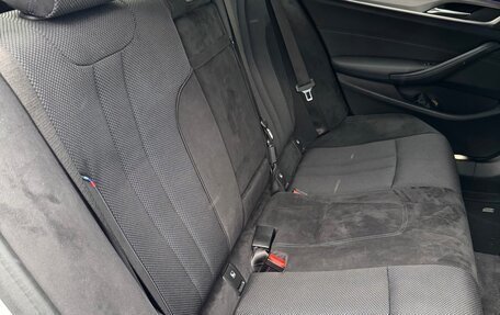 BMW 5 серия, 2018 год, 3 850 000 рублей, 26 фотография