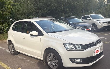 Volkswagen Polo VI (EU Market), 2011 год, 600 000 рублей, 2 фотография