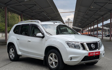 Nissan Terrano III, 2014 год, 1 049 900 рублей, 2 фотография
