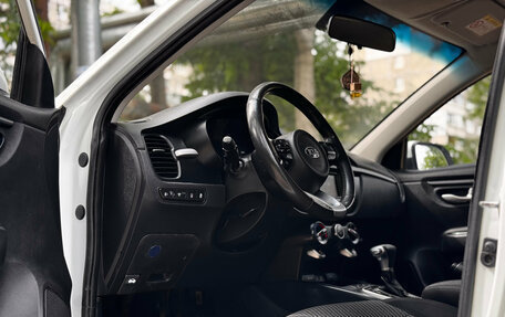 KIA Rio IV, 2018 год, 690 000 рублей, 11 фотография