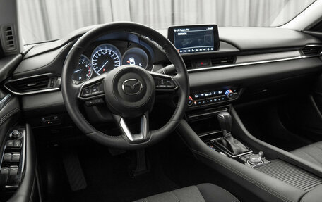 Mazda 6, 2020 год, 2 660 000 рублей, 7 фотография