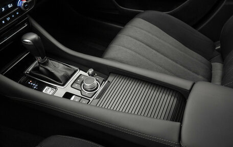 Mazda 6, 2020 год, 2 660 000 рублей, 15 фотография