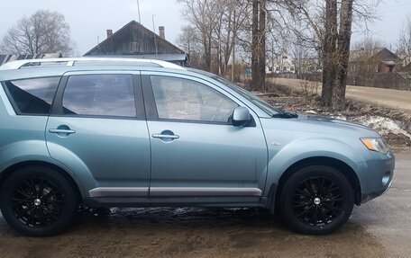Mitsubishi Outlander III рестайлинг 3, 2008 год, 1 080 000 рублей, 5 фотография