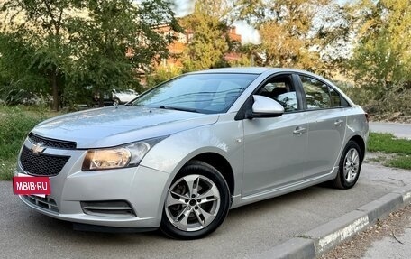 Chevrolet Cruze II, 2012 год, 570 000 рублей, 2 фотография