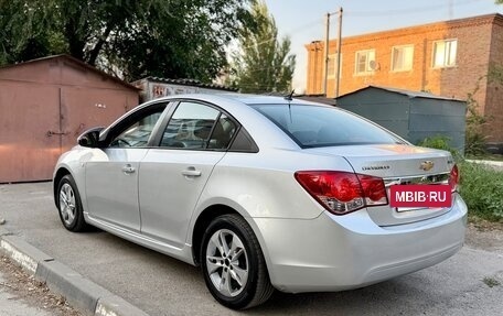 Chevrolet Cruze II, 2012 год, 570 000 рублей, 3 фотография