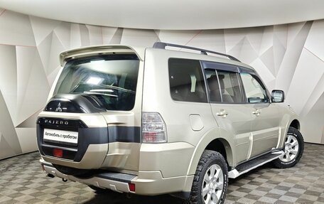 Mitsubishi Pajero IV, 2014 год, 2 289 000 рублей, 2 фотография