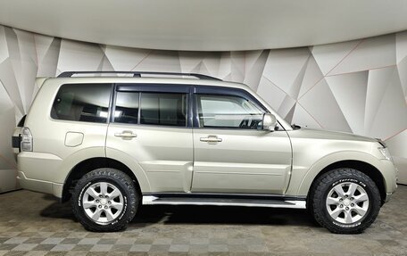 Mitsubishi Pajero IV, 2014 год, 2 289 000 рублей, 6 фотография
