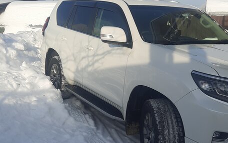 Toyota Land Cruiser Prado 150 рестайлинг 2, 2019 год, 4 800 000 рублей, 6 фотография