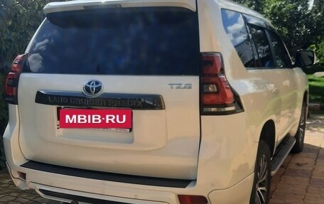 Toyota Land Cruiser Prado 150 рестайлинг 2, 2019 год, 4 800 000 рублей, 4 фотография