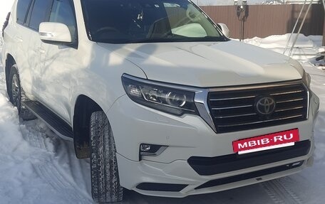 Toyota Land Cruiser Prado 150 рестайлинг 2, 2019 год, 4 800 000 рублей, 7 фотография